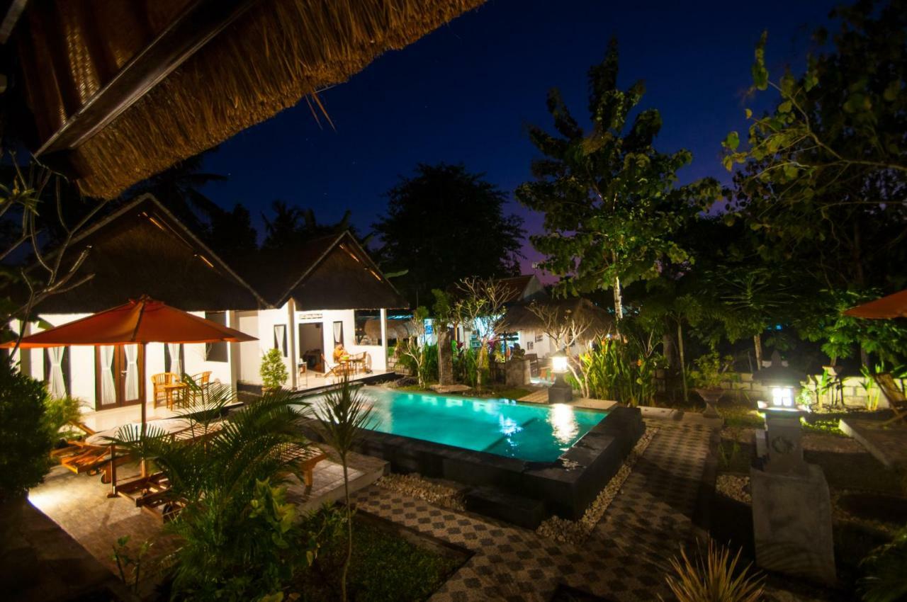 Japa Bungalow Sakti Exterior photo